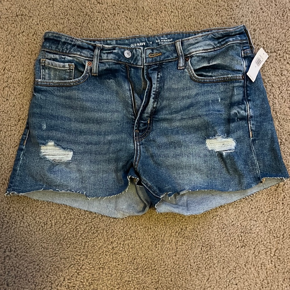 Ripped denim shorts - Picture 1 of 2